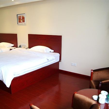 Greentree Inn Jiangsu Yancheng West Bus Station Business Hotel Exterior photo