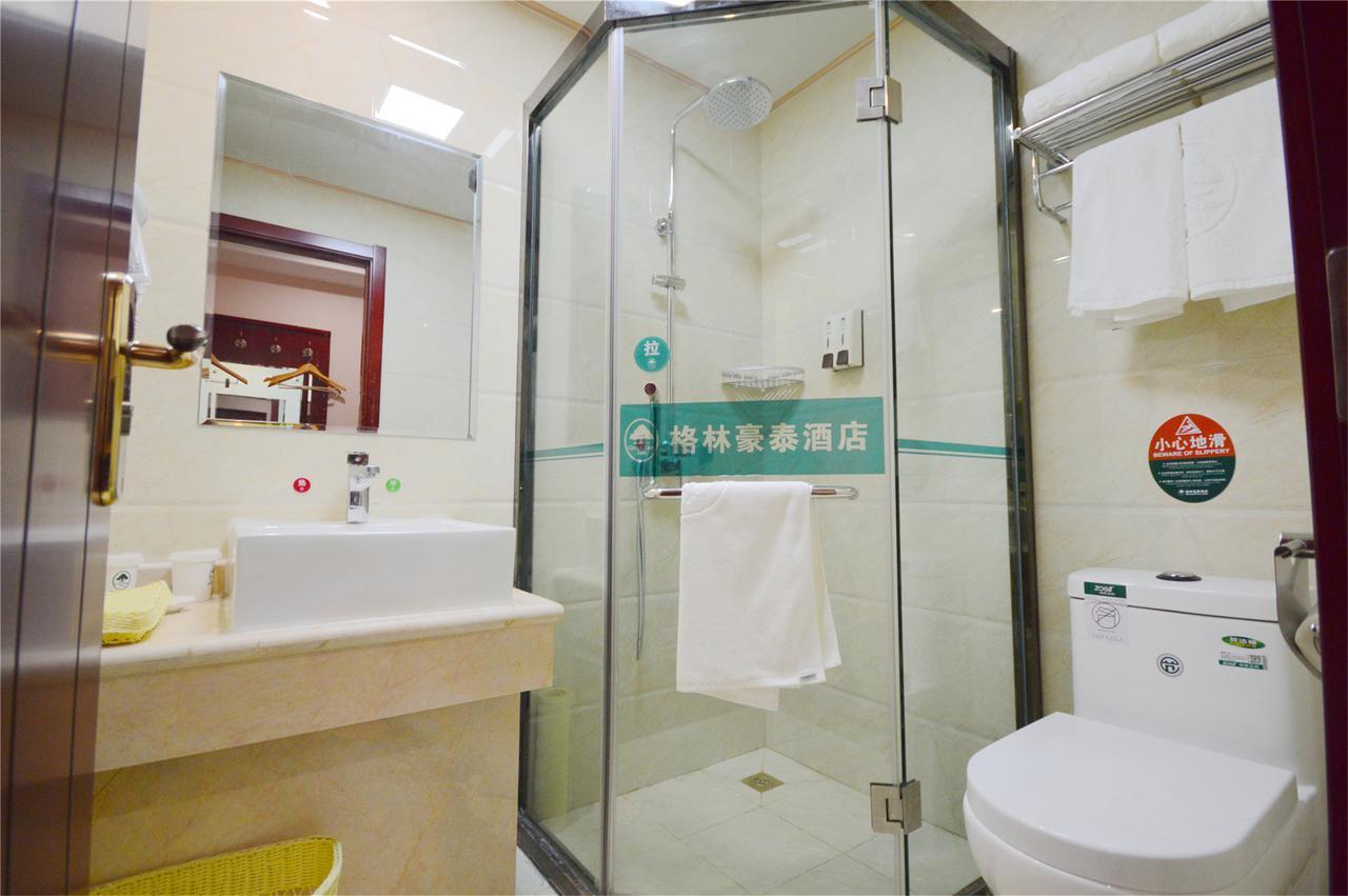 Greentree Inn Jiangsu Yancheng West Bus Station Business Hotel Exterior photo